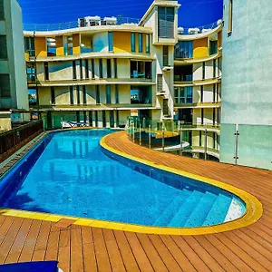  דירה Modern Center With Pool